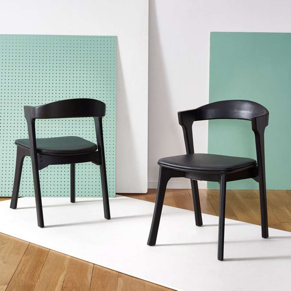 Safavieh - Couture - Brylie Wood & Leather Chair - Black  (Set of 2) - SFV4126A-SET2 veiw 3