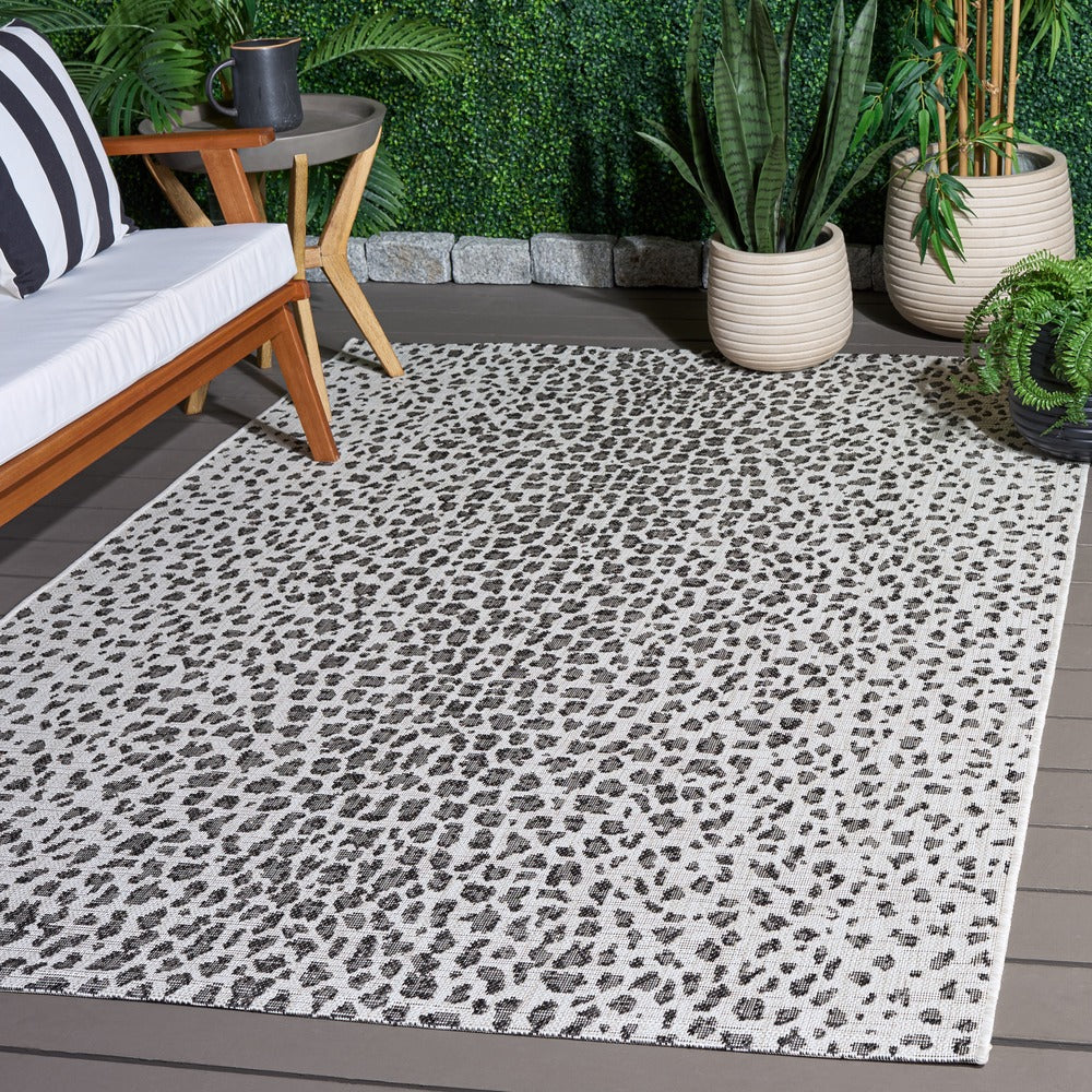 Safavieh - Courtyard 8505-53712 Ivory / Black - 5.3" X 7.7" - CY8505-53712-5 view 2