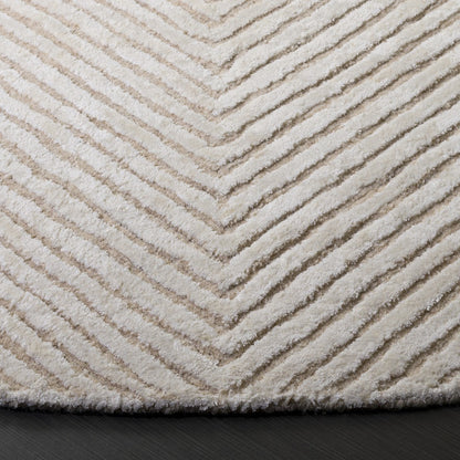 Safavieh - Glamour 801A Ivory - 2.3" X 8" - GLM801A-28 view 2