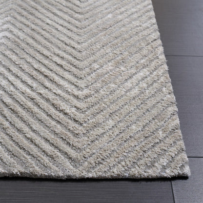 Safavieh - Glamour 801G Silver - 8" X 10" - GLM801G-8 view 3