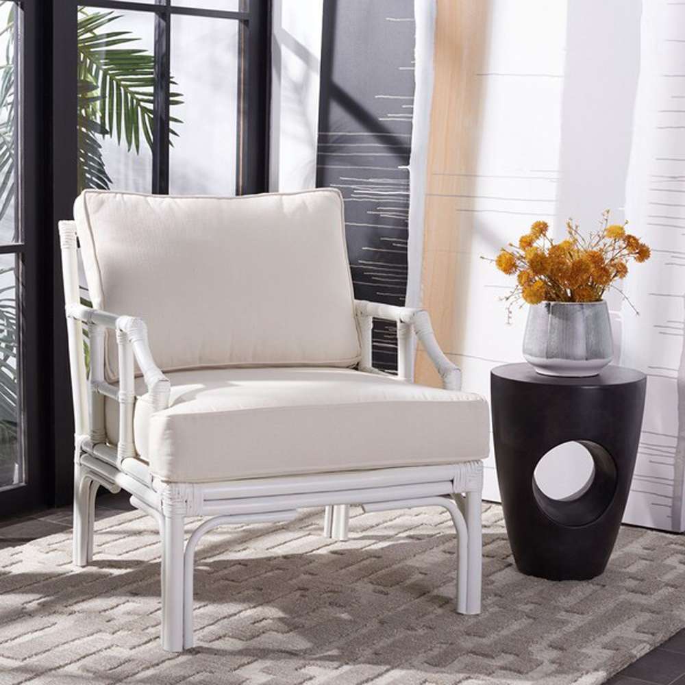 Safavieh - Kazumi Accent Chair W/ Cushion - White - White - ACH6508A veiw 2