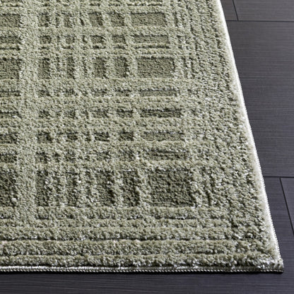 Safavieh - Lunara 304Y Green / Ivory - 2.2" X 8" - LUA304Y-28 view 2
