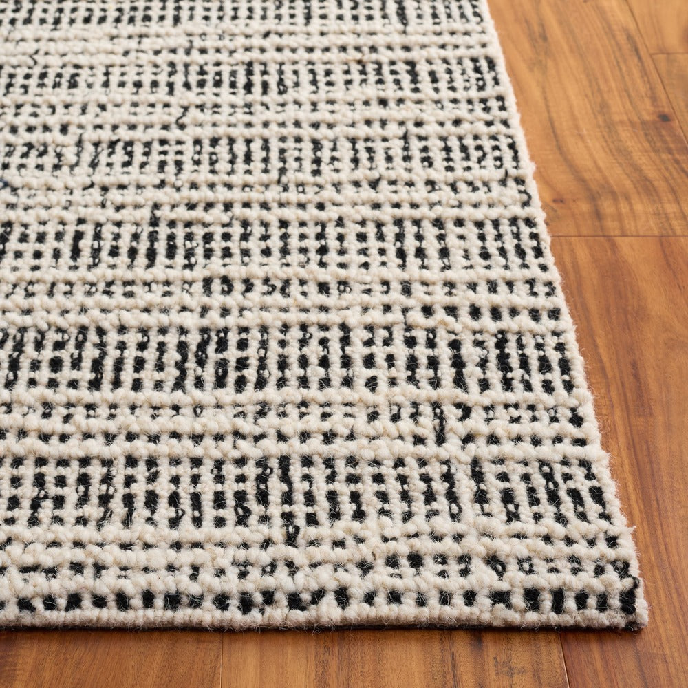 Safavieh - Metro 810Z Black Ivory - 8" X 10" - MET810Z-8 view 3