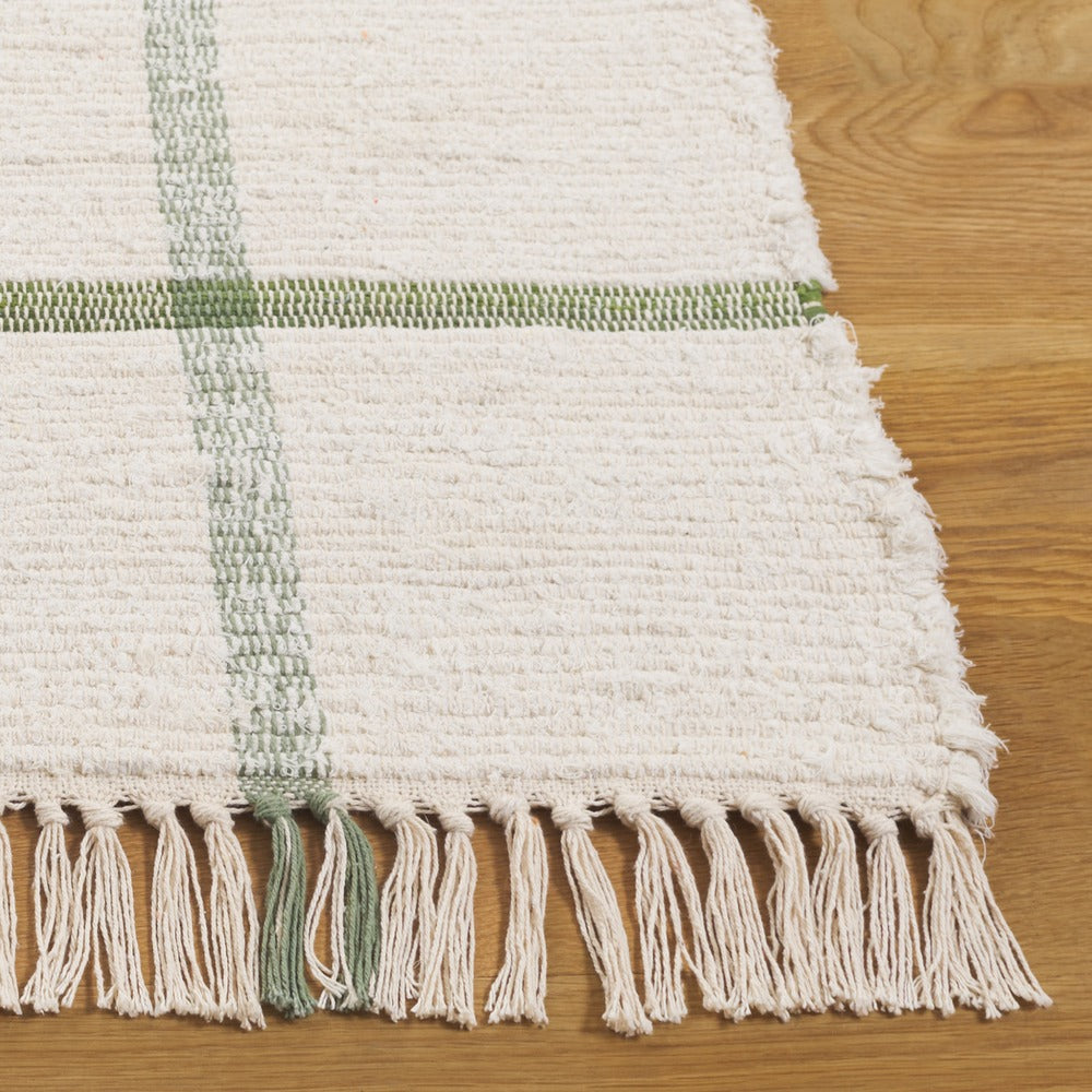 Safavieh - Montauk 322Y Ivory Green - 2" X 3.7" - MTK322Y-27 view 4