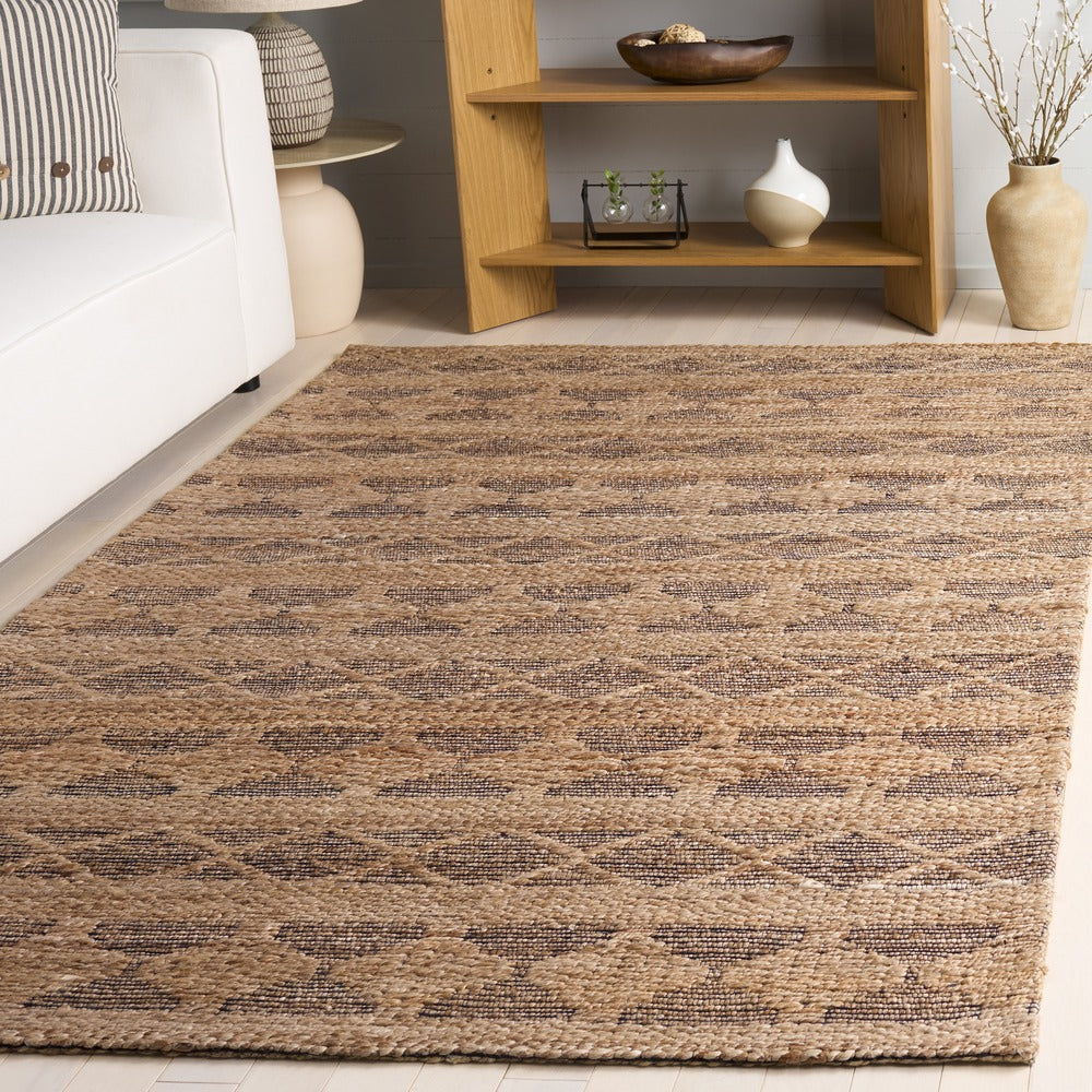 Safavieh - Natural Fiber 571Z Natural Black - 6" X 9" - NF571Z-6 view 2