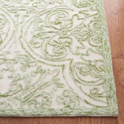 Safavieh - Trace 101Y Ivory Green - 6" X 8" - TRC101Y-68 view 3
