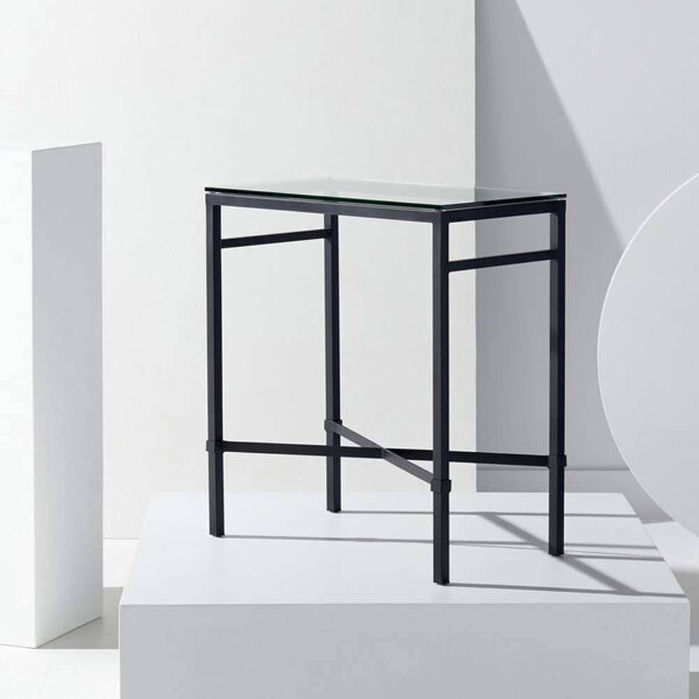 Safavieh - Couture - Viggo Chairside Table - Black - AMH8300C veiw 2