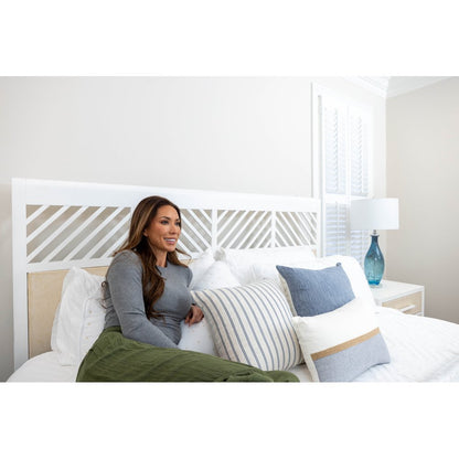Sea Winds - Miramar - Woven Bed - Queen - Sand and Stark White Finish - B777QBED-SAND view 6