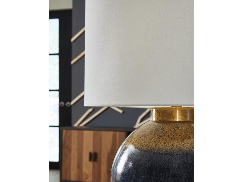 Signature Design by Ashley - Adara Metal Table Lamp in Blue/Gold Finish - L207564 veiw 3