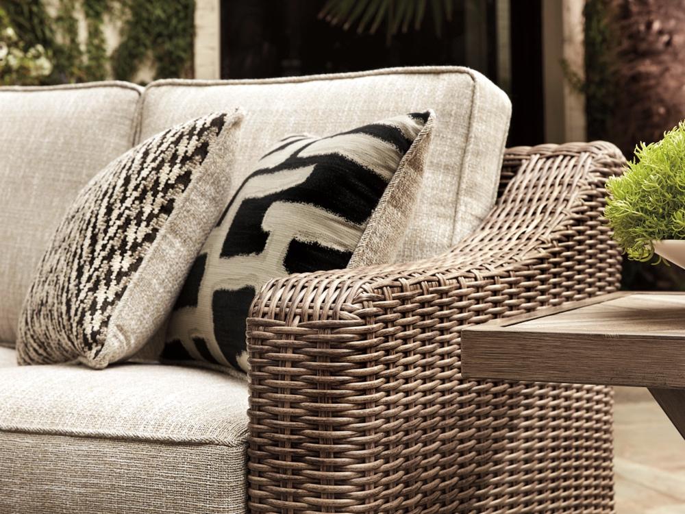 Signature Design by Ashley - Beachcroft Raf/Laf Outdoor Loveseat W/Cush (Set of 2) in Beige - P791-854 veiw 3