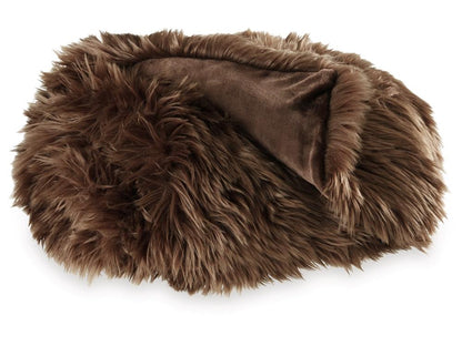 Signature Design by Ashley - Bellethrone Throw (Set of 3) in Brown - A1000987 veiw 1