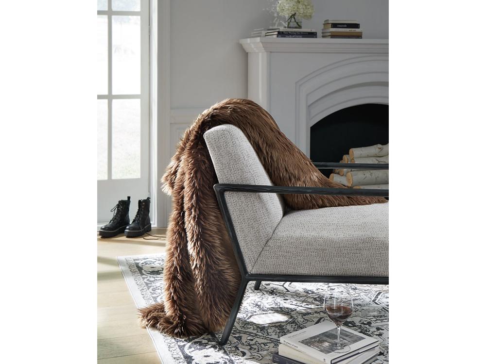 Signature Design by Ashley - Bellethrone Throw (Set of 3) in Brown - A1000987 veiw 2
