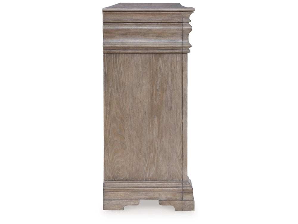 Signature Design by Ashley - Blairhurst Dresser in Light Grayish Brown - B916-31 veiw 4