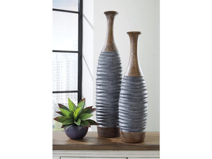 Signature Design by Ashley - Blayze Vase Set (Set of 2) in Antique Gray/Brown - A2000388 veiw 2
