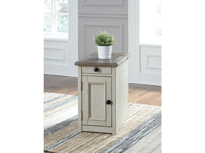 Signature Design by Ashley - Bolanburg Chair Side End Table in Two-Tone - T637-7 veiw 2