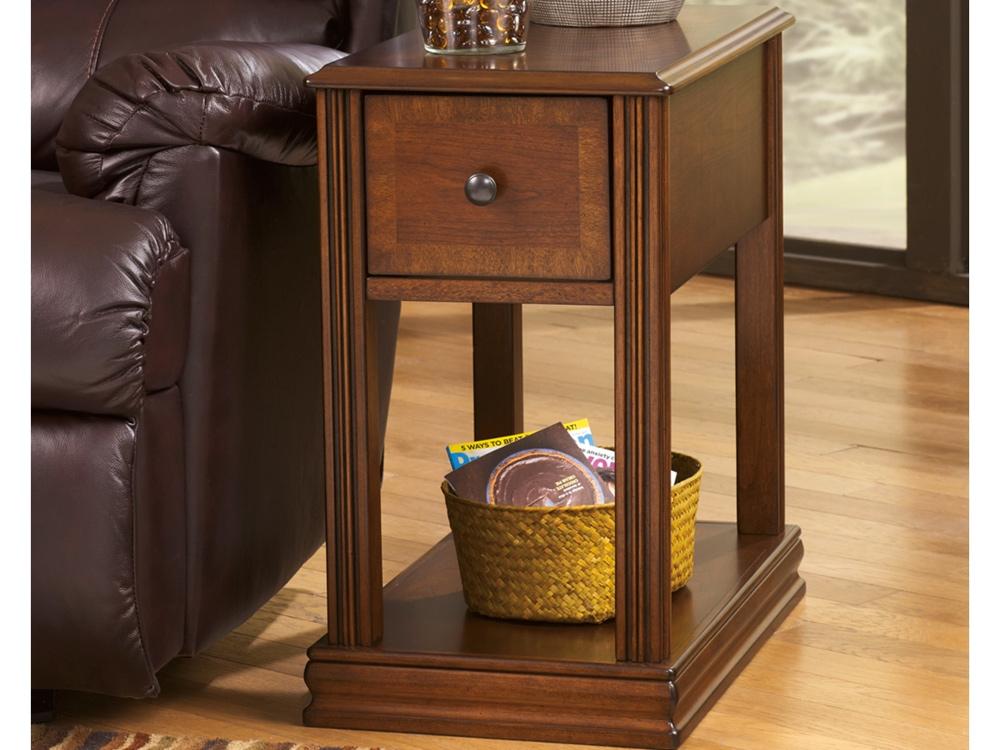 Signature Design by Ashley - Breegin Chair Side End Table in Brown - T007-527 veiw 2