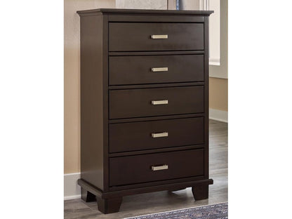 Signature Design by Ashley - Covetown Five Drawer Chest in Dark Brown - B441-46 veiw 2