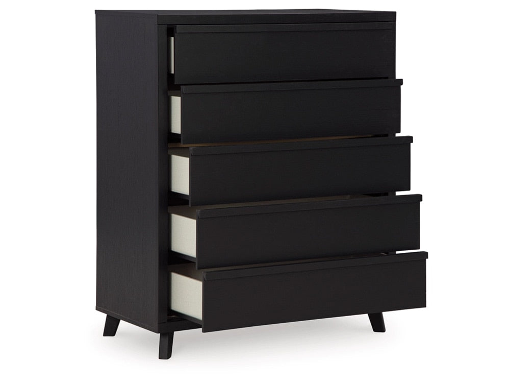 Signature Design by Ashley - Danziar Five Drawer Chest in Black - B1013-345 veiw 3