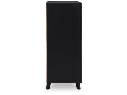 Signature Design by Ashley - Danziar Five Drawer Chest in Black - B1013-345 veiw 4