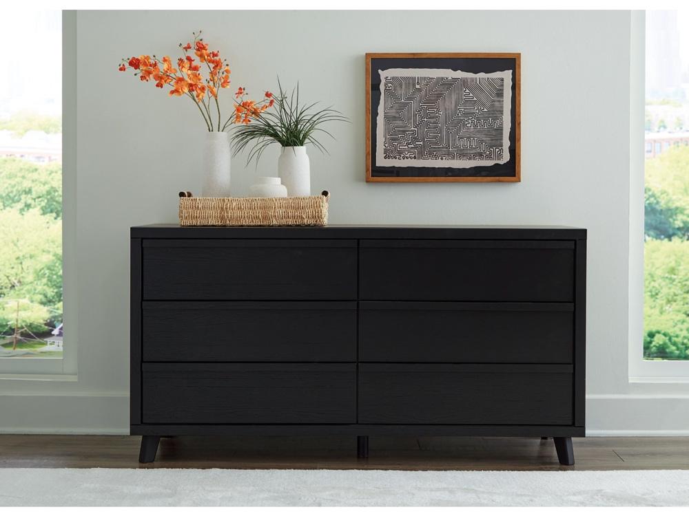 Signature Design by Ashley - Danziar Six Drawer Dresser in Black - B1013-231 veiw 2