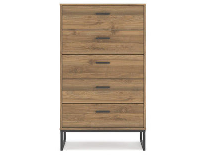 Signature Design by Ashley - Deanlow Five Drawer Chest in Honey - EB1866-245 veiw 1