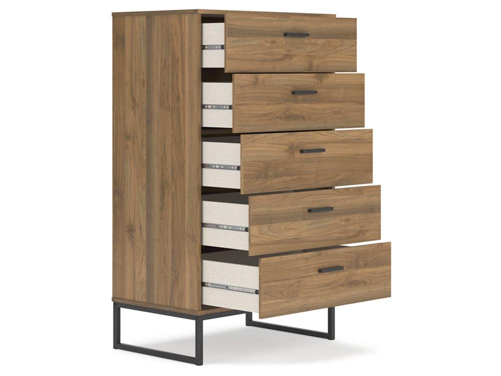 Signature Design by Ashley - Deanlow Five Drawer Chest in Honey - EB1866-245 veiw 3