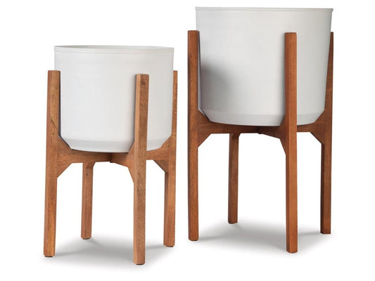 Signature Design by Ashley - Dorcey Planter Set (Set of 2) in White/Brown - A2000427 veiw 1