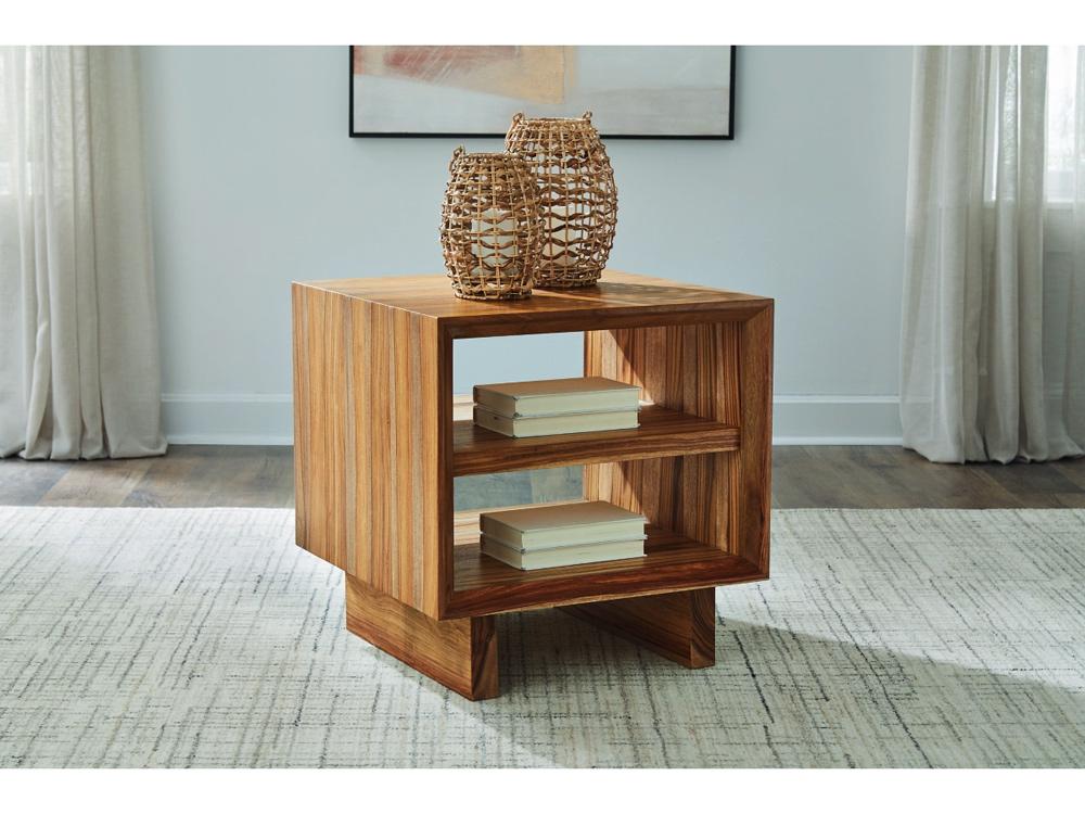 Signature Design by Ashley - Dressonni End Table in Brown - T690-2 veiw 2