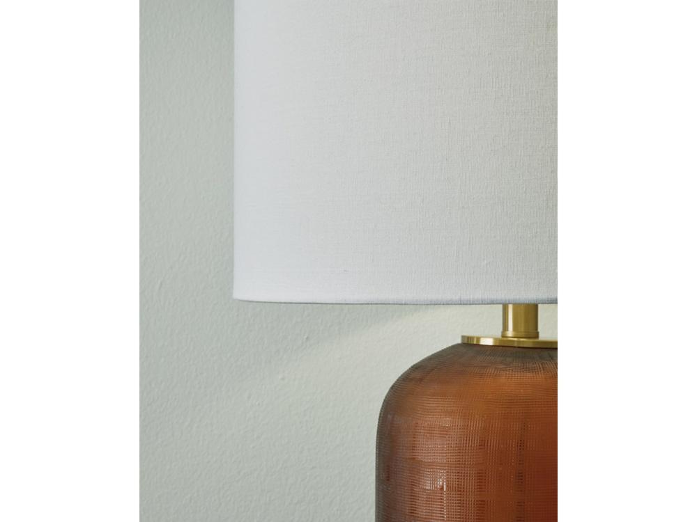 Signature Design by Ashley - Farberman Glass Table Lamp in Amber - L430864 veiw 3