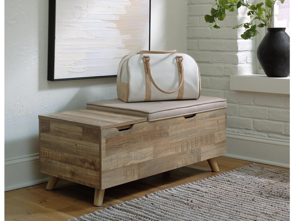 Signature Design by Ashley - Gerdanet Storage Bench in Beige/Brown - A3000318 veiw 2
