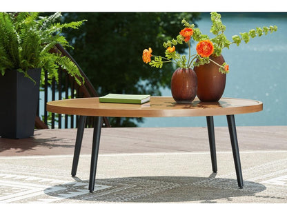 Signature Design by Ashley - Horizon Hall Outdoor Cocktail Table in Brown - P572-701 veiw 2