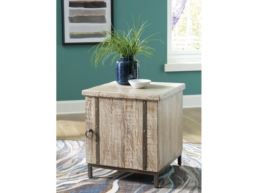 Signature Design by Ashley - Laddord Accent Cabinet in Whitewash - A4000506 veiw 2