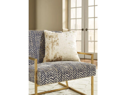 Signature Design by Ashley - Landers Pillow (Set of 4) in Cream/Gold - A1000479 veiw 3