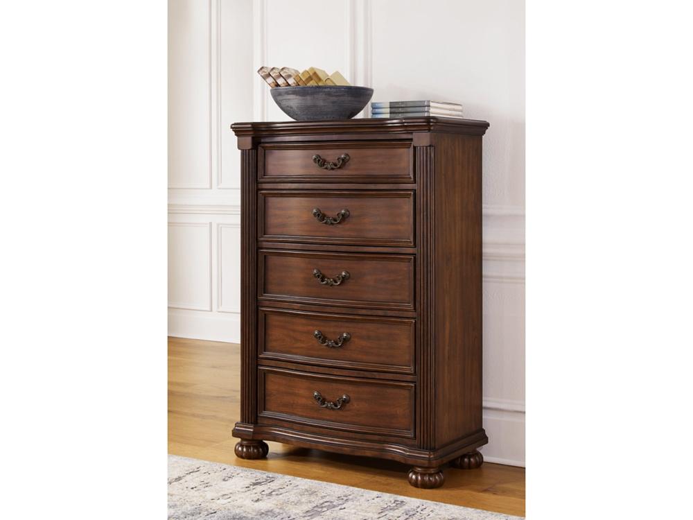Signature Design by Ashley - Lavinton Five Drawer Chest in Brown - B764-46 veiw 2