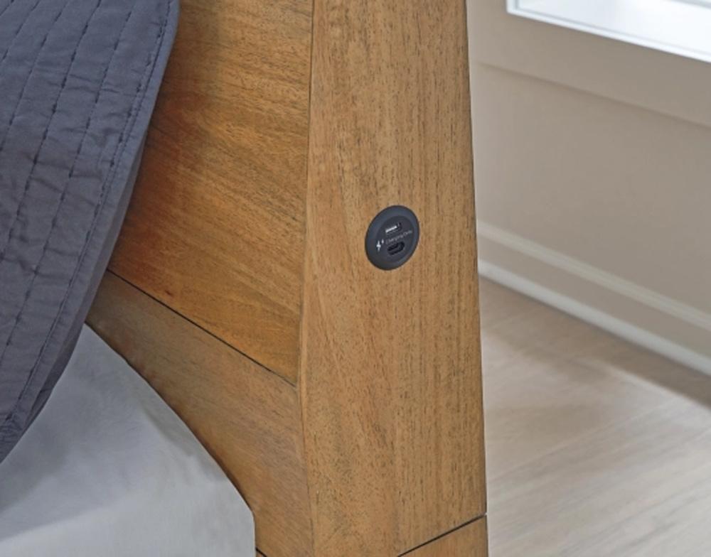 Signature Design by Ashley - Sherbana California King Panel Bed in Light Brown veiw 5