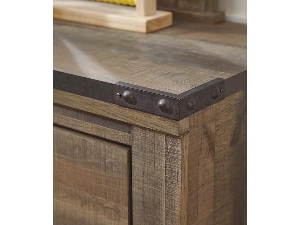 Signature Design by Ashley - Trinell Five Drawer Chest in Brown - B446-46 veiw 3