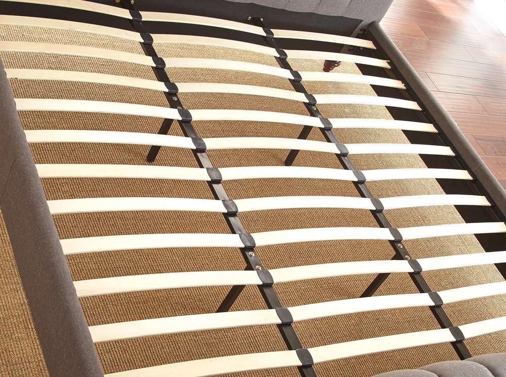 Steve Silver - Wilshire King Bed - Gray - WS890KBEDG veiw 3