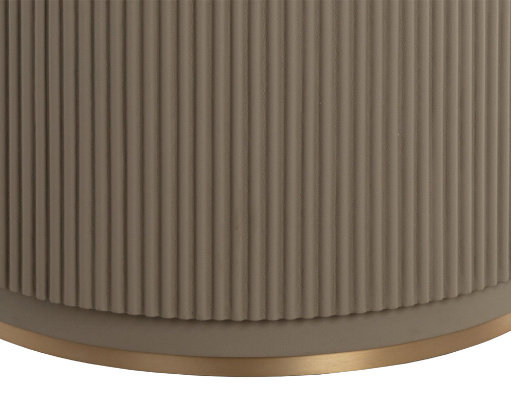 Sunpan - Ikon Cataldi Dining Table 59in - 111118 view 5