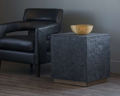 Sunpan - Solterra Newbury Side Table - 103396 veiw 3