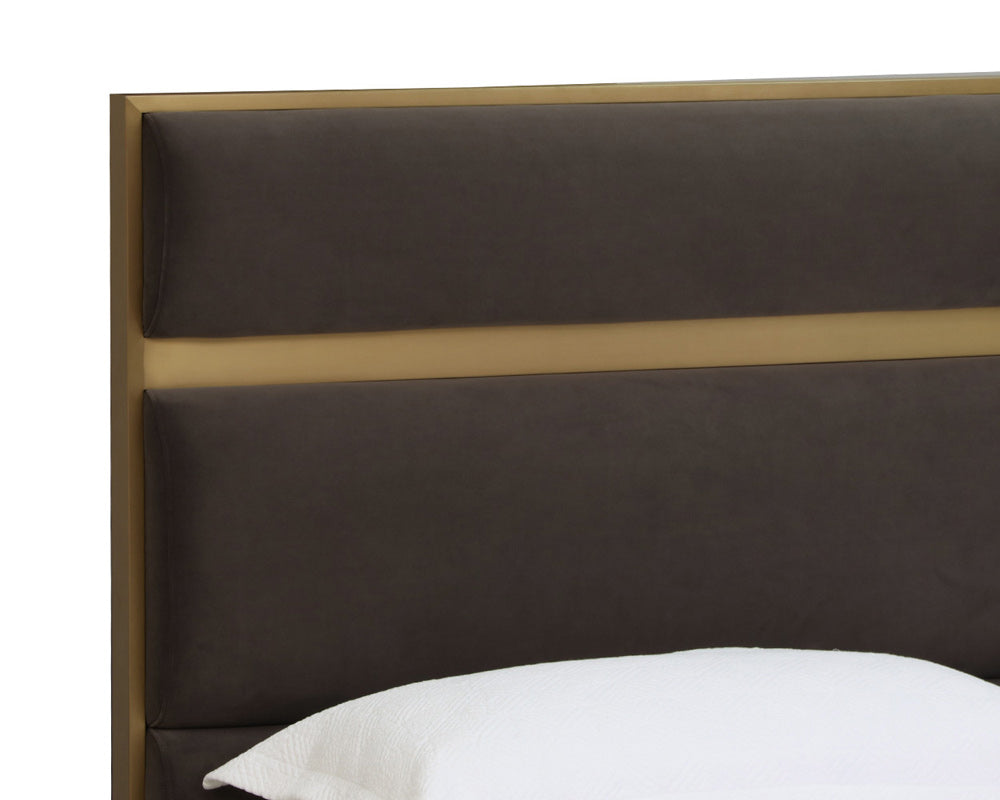 Sunpan - Reign Bed King - Meg Ash - 109712_CLOSEOUT view 2