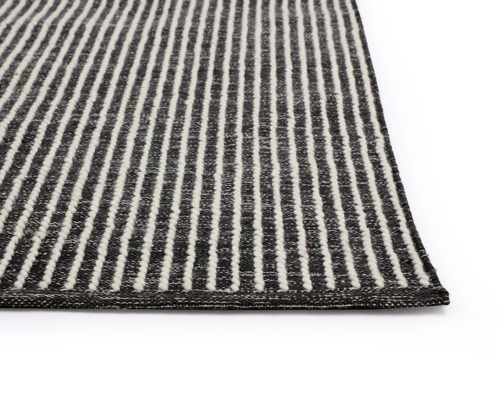 Sunpan - Serene Hand-Woven Rug - Black / White - 5 X 8 - 107588_CLOSEOUT view 3