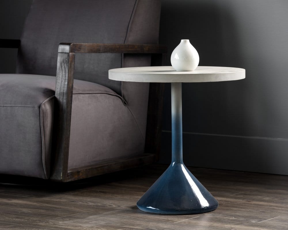 Sunpan - Solterra Laszilo Side Table - 105761 view 3