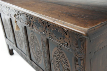Theodore Alexander - Althorp Living History The Washington Chest - AL64001 veiw 3