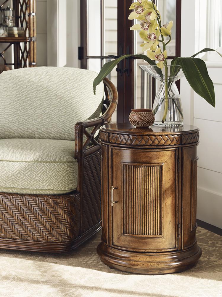 Tommy Bahama Home - Bali Hai Belize Round End Table - 593-950 veiw 3