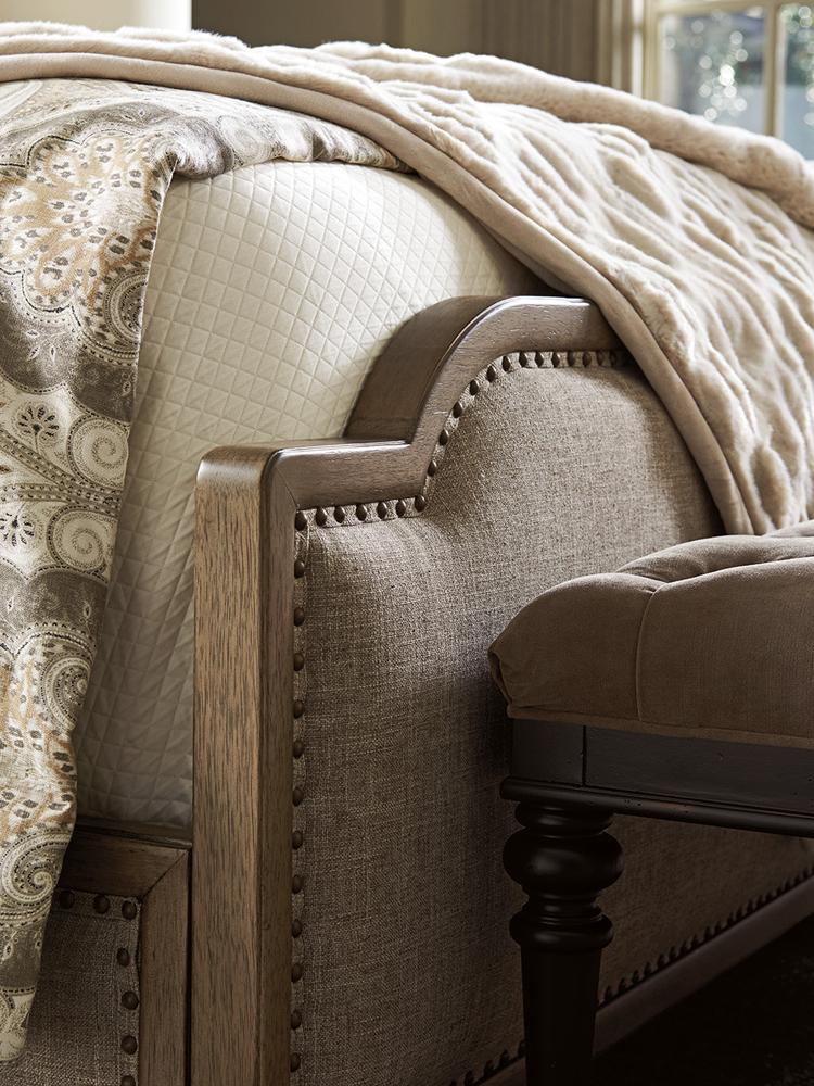 Tommy Bahama Home - Cypress Point Stone Harbour Queen Upholstered Bed - 561-143C veiw 4