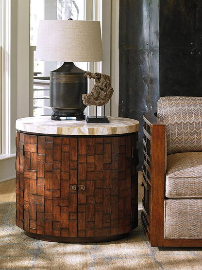 Tommy Bahama Home - Island Fusion Banyan Oval Accent Table - 556-950 veiw 5