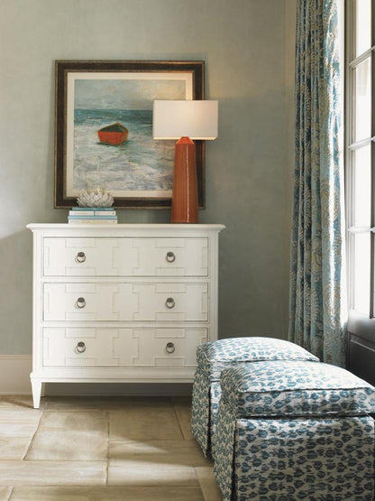 Tommy Bahama Home - Ivory Key Somers Isle Hall Chest - 543-973 veiw 3