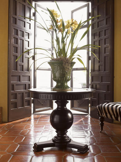 Tommy Bahama Home - Kingstown Marigot Center Table - 619-924 veiw 2