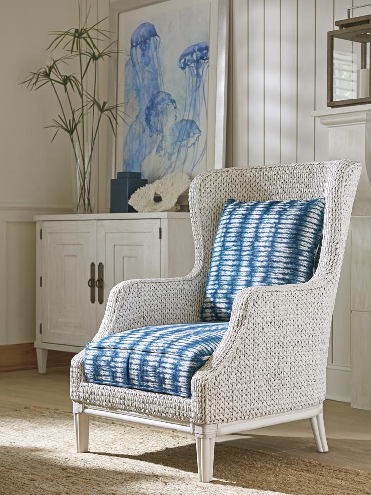 Tommy Bahama Home - Ocean Breeze Surfside Hall Chest, Caribbean Sands - 570-972 veiw 3