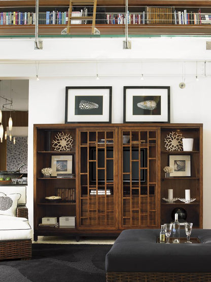 Tommy Bahama Home - Ocean Club Point Break Entertainment Chest - 536-912C veiw 4